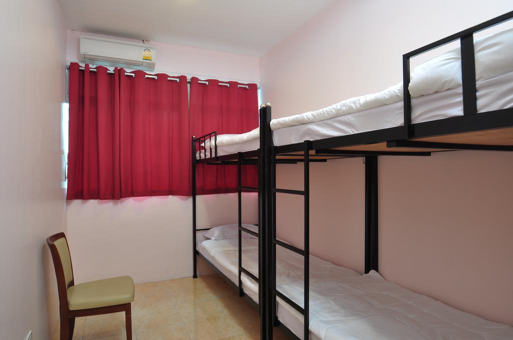 Orchid Hostel Bangkok Ngoại thất bức ảnh